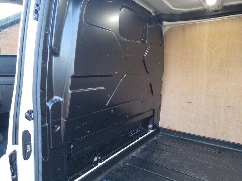 FORD TRANSIT CUSTOM