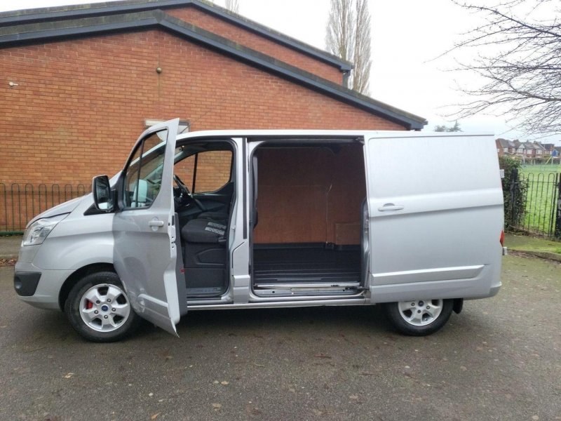 FORD TRANSIT CUSTOM