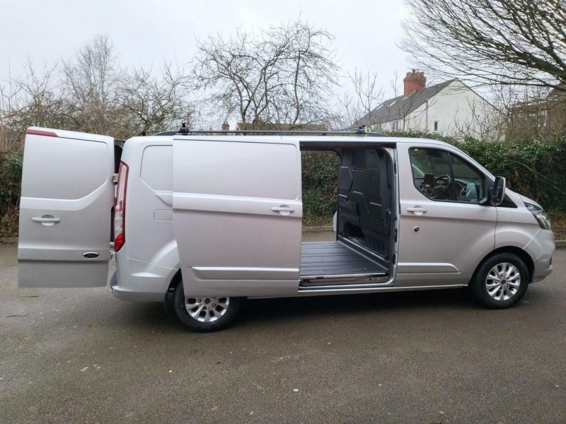 FORD TRANSIT CUSTOM