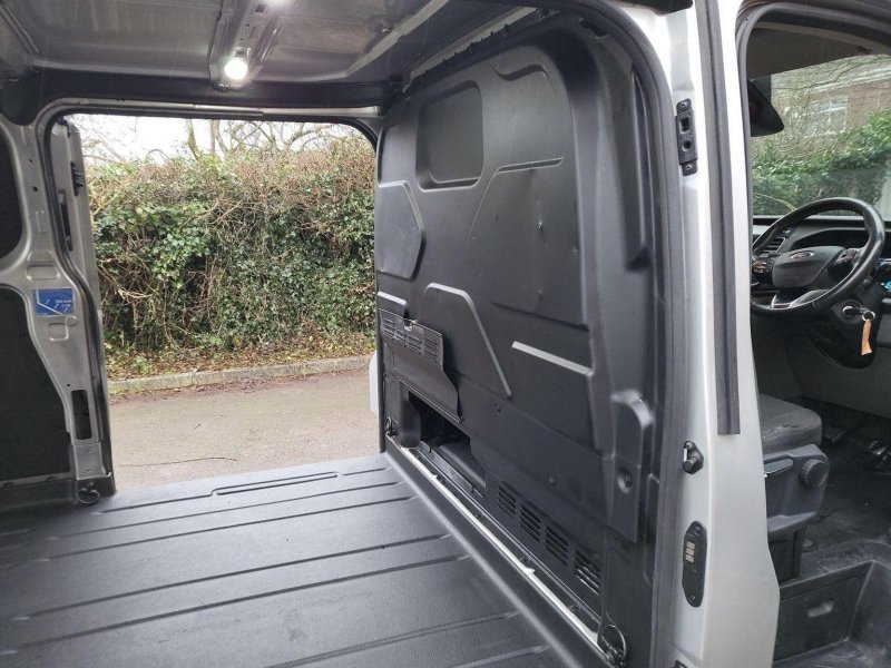FORD TRANSIT CUSTOM