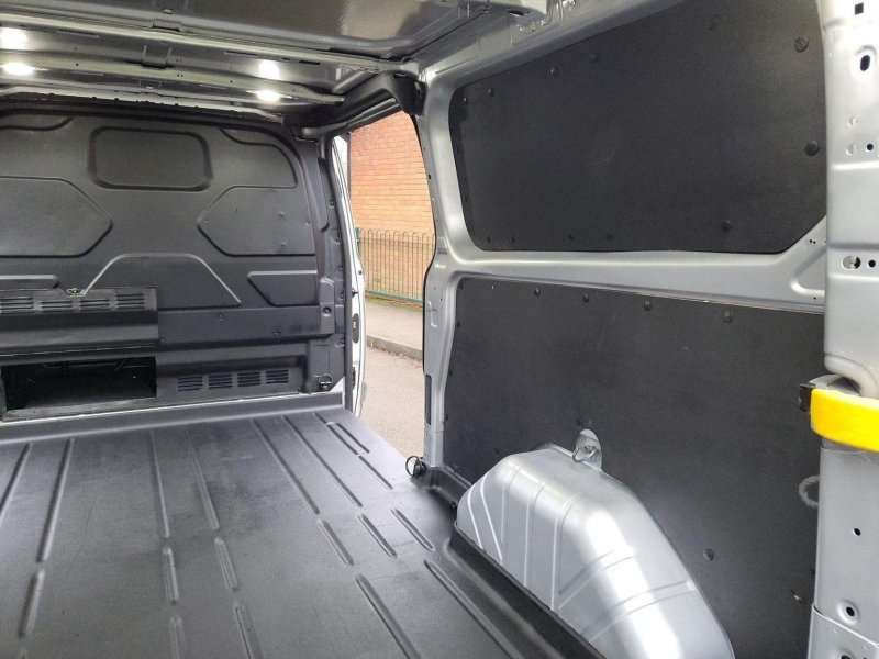 FORD TRANSIT CUSTOM