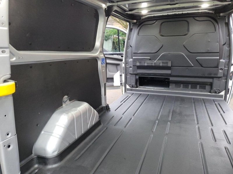 FORD TRANSIT CUSTOM