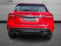 MERCEDES-BENZ GLA CLASS