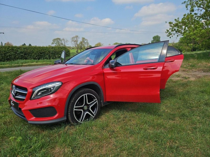 MERCEDES-BENZ GLA CLASS