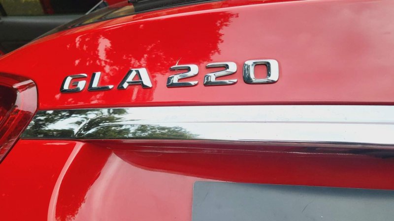 MERCEDES-BENZ GLA CLASS