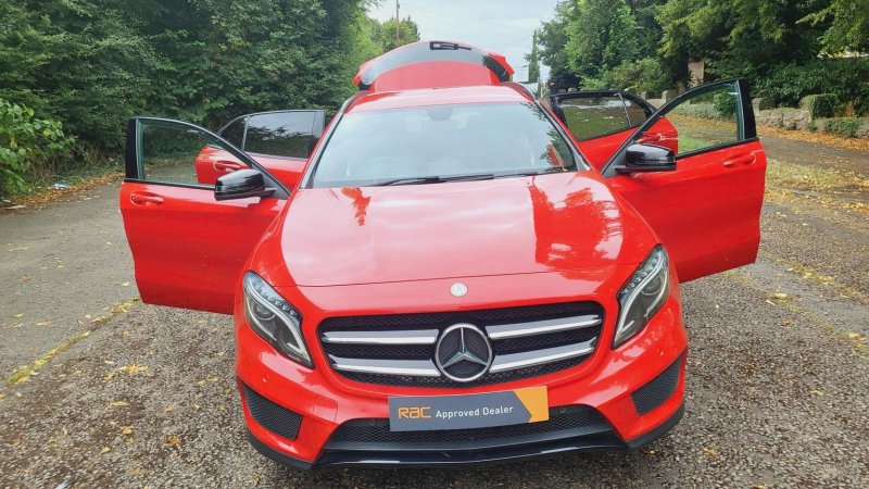 MERCEDES-BENZ GLA CLASS