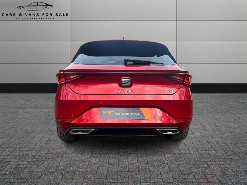 SEAT LEON
