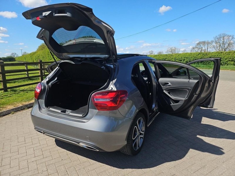 MERCEDES-BENZ A CLASS