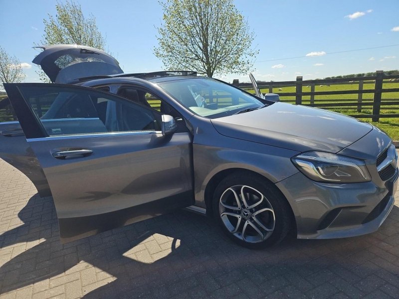 MERCEDES-BENZ A CLASS