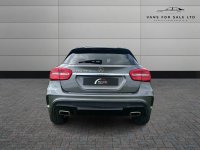 MERCEDES-BENZ GLA CLASS