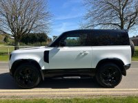 LAND ROVER DEFENDER 90
