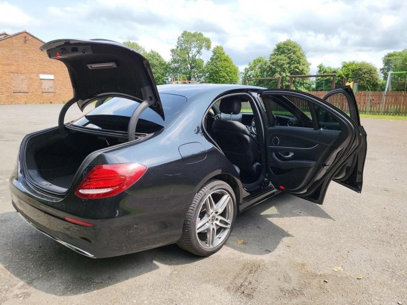 MERCEDES-BENZ E CLASS