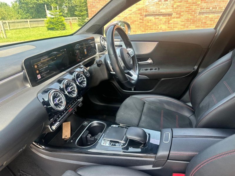 MERCEDES-BENZ A CLASS