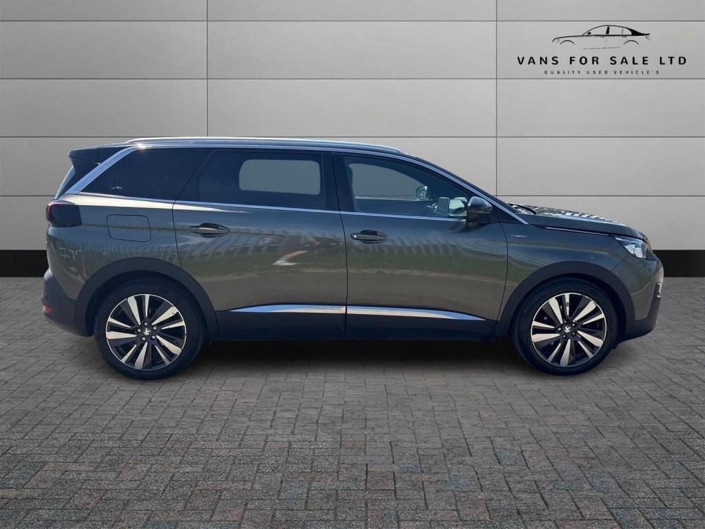 2018 Peugeot 5008